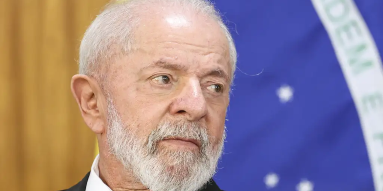 lula-lidera,-mas-rejeicao-segue-alta-e-direita-cresce-em-eventual-2oturno
