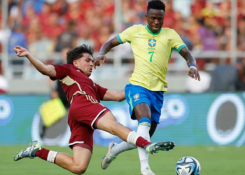 jogadores-se-apresentam-para-data-fifa-na-selecao-brasileira