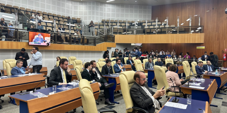 camara-de-goiania-aprova-aumento-de-taxa-regulatoria-paga-pela-saneago