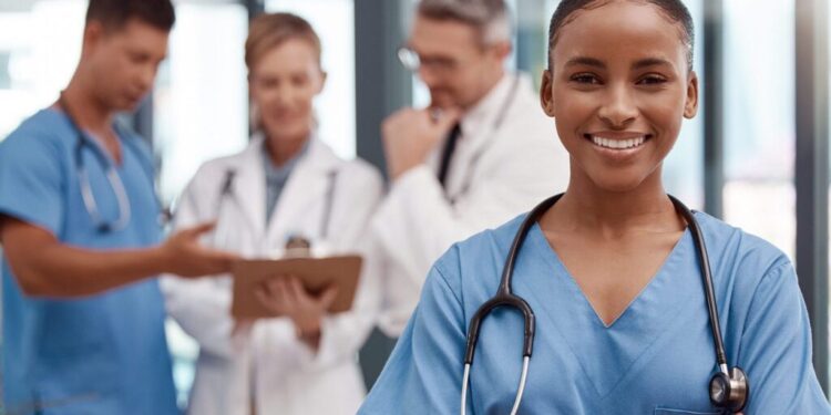 idtech-abre-selecao-com-salarios-de-ate-r$-5,7-mil-em-goiania-e-ceres