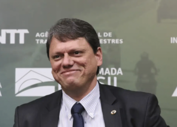 tarcisio-desponta-como-favorito-a-representar-a-direita-em-2026
