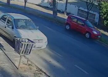 idoso-perde-controle-do-carro-e-morre-apos-colisao-em-arvore-em-goiania