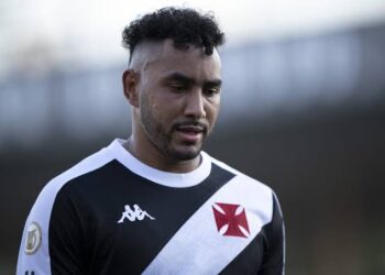 vasco-oficializa-saida-de-payet-apos-tentativa-de-acordo