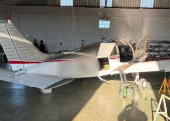 pf-apreende-aviao-usado-por-faccao-em-esquema-internacional-de-trafico-de-drogas