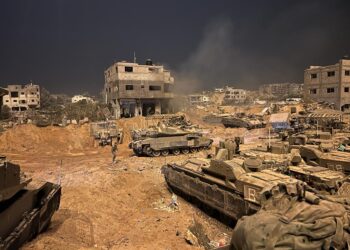 conflito-entre-israel-e-ira-se-intensifica;-teera-promete-resposta-“pesada-e-destrutiva”