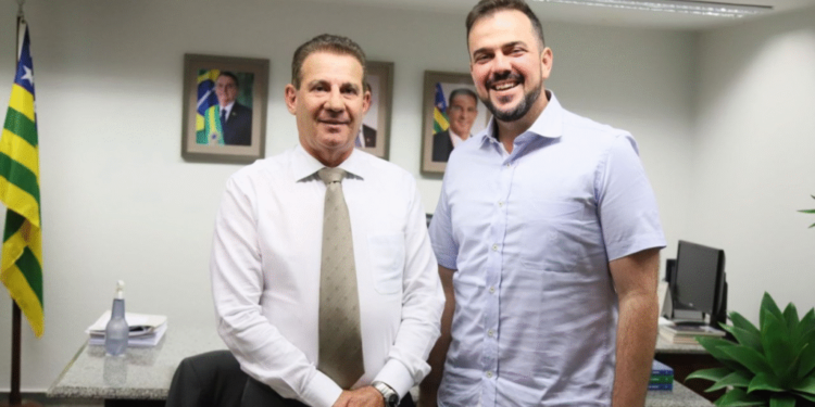 com-mendanha-no-psd,-vanderlan-garante-que-caminho-natural-e-com-a-base