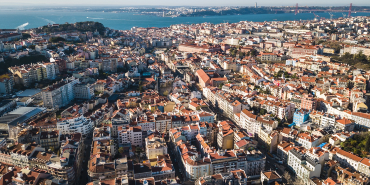 brasileiros-ampliam-presenca-no-mercado-imobiliario-de-portugal
