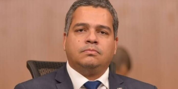 kowalsky-ribeiro-retorna-ao-cargo-de-procurador-geral-da-camara-apos-40-dias