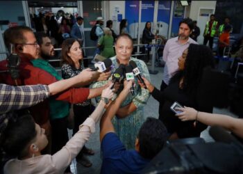 vice-prefeita-de-goiania-retorna-apos-missao-marcada-por-guerra-em-israel