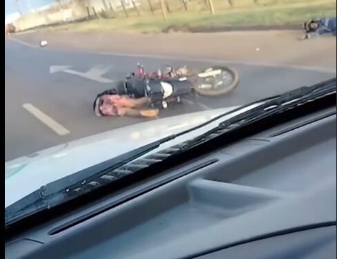 grave-acidente-na-br-060-deixa-dois-motociclistas-feridos