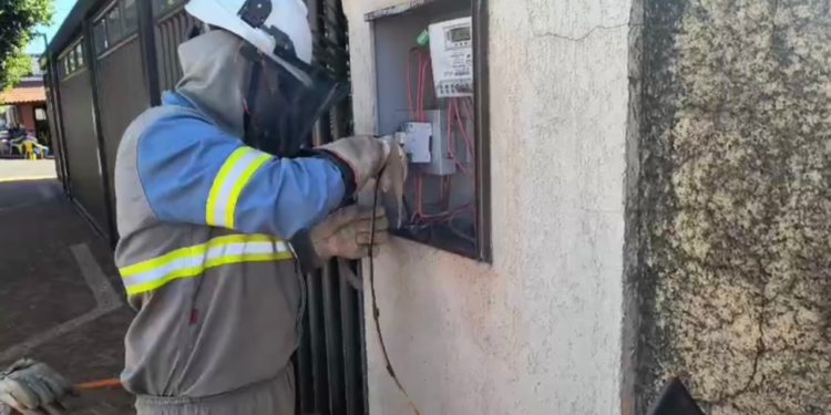 operacao-conjunta-flagra-furto-de-energia-em-comercios-e-residencias-de-santa-helena