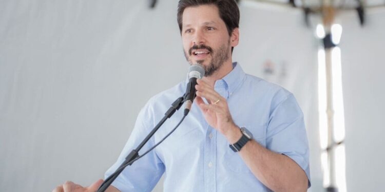 corrida-por-vaga-na-chapa-de-daniel-vilela-aquece-bastidores-para-2026