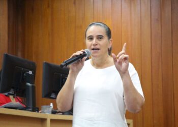 pt-questiona-na-justica-“cheque-em-branco”-dado-a-mabel