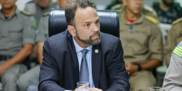 secretario-de-caiado-reage-a-pedido-de-suv-blindada-para-mabel