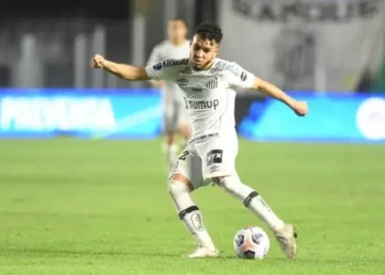 goias-acerta-com-jogador-envolvido-no-escandalo-de-apostas-do-brasileirao