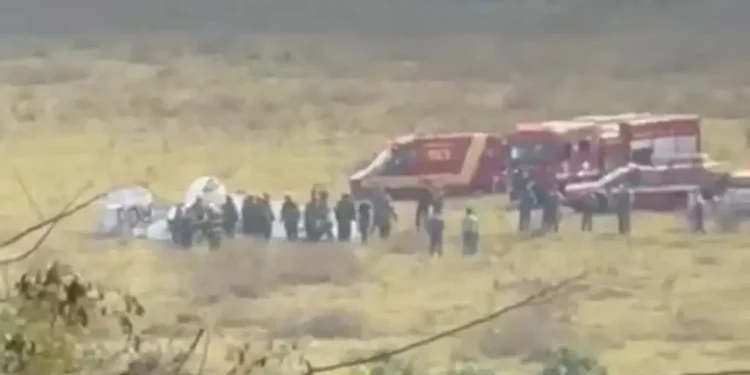 aviao-cai-em-area-rural-de-sp-e-deixa-dois-mortos