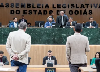 prorrogacao-da-calamidade-financeira-mobiliza-bastidores-e-divide-alego