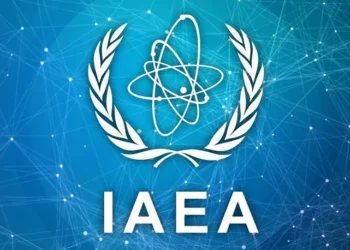 ira-suspende-cooperacao-com-aiea-e-tensiona-negociacoes-nucleares