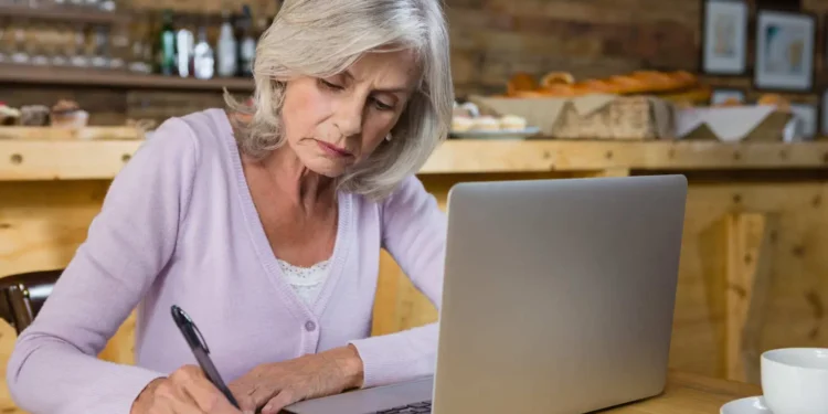 idosos-no-mercado-crescem-69%-e-ja-somam-8,6-milhoes-de-trabalhadores