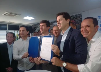 autoridades-assinam-convenio-para-obras-de-infraestrutura-em-aparecida