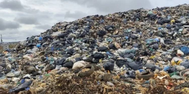 lixao-de-goiania-nao-pode-mais-ser-regularizado,-afirma-semad