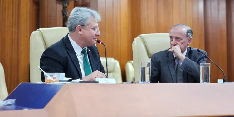 camara-recebe-projetos-do-paco-com-foco-em-reajuste-e-bonus-para-servidores