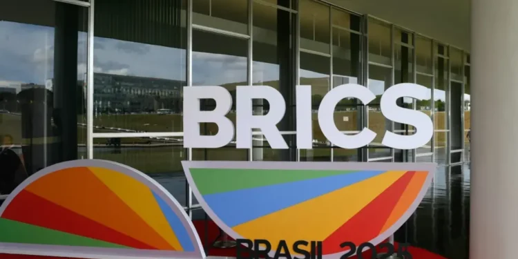 brics-condena-ataques-ao-ira,-mas-omite-eua-e-israel