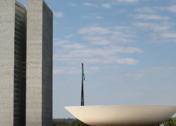 crise-entre-poderes-reacende-debate-sobre-semipresidencialismo-no-brasil