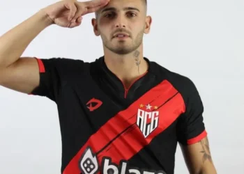 atletico-go-fecha-com-3-reforcos-para-a-serie-b