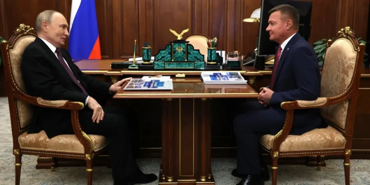 ministro-russo-roman-starovoit-e-encontrado-morto-horas-apos-ser-demitido-por-putin