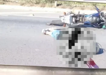 motociclista-morre-ao-bater-em-caminhao-na-go-403,-em-senador-canedo