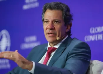 haddad-diz-que-brasil-nao-pode-se-tornar-“apendice”-do-brics