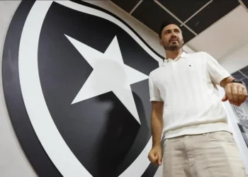 davide-ancelotti-e-anunciado-como-novo-tecnico-do-botafogo