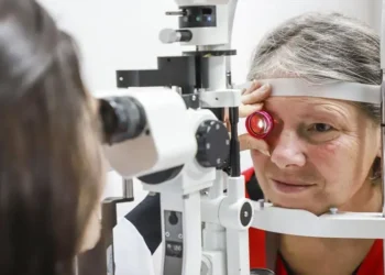 dia-da-saude-ocular-alerta-para-riscos-invisiveis-aos-olhos