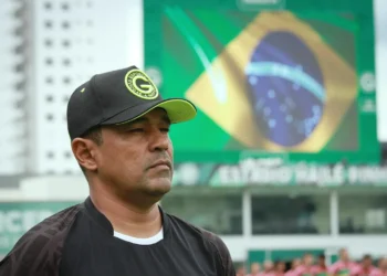 glauber-ramos-retorna-ao-comando-tecnico-do-trindade-na-reta-final-da-divisao-de-acesso