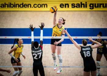 julias-brilham,-gabi-lidera-e-brasil-vence-confronto-direto-com-a-polonia-na-vnl