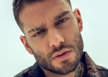 lucas-lucco-e-o-pai-sao-indiciados-por-estelionato-em-esquema-com-carros-de-luxo-em-goias