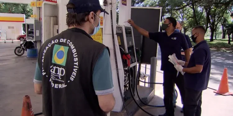 anp-suspende-monitoramento-da-qualidade-de-combustiveis-por-falta-de-verba