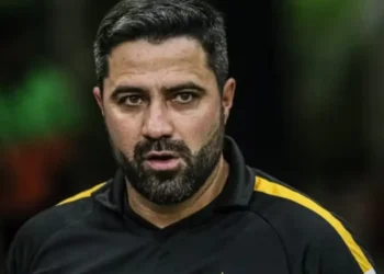 rafael-lacerda-e-o-novo-treinador-do-atletico-go