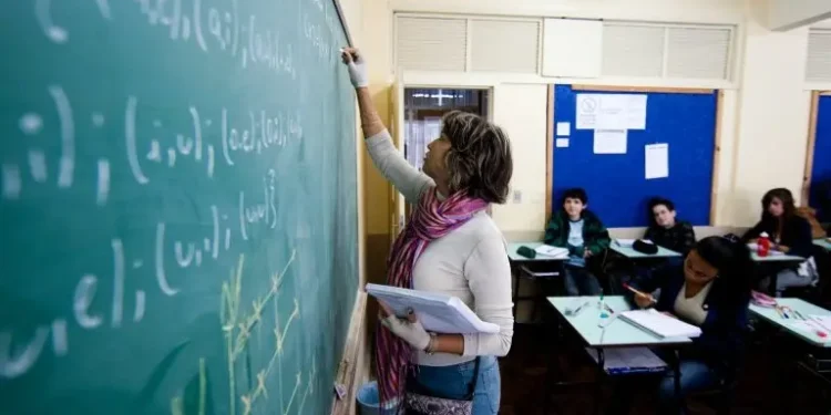 76-municipios-goianos-podem-perder-verba-federal-da-educacao-por-falhas-em-dados