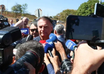 operacao-da-pf-contra-bolsonaro-repercute-com-apoio-da-maioria