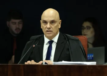 moraes-ressalta-proibicao-do-uso-de-redes-a-bolsonaro 