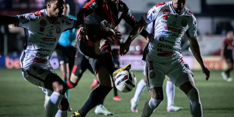 atletico-go-tera-4-desfalques-apos-goleada-sofrida-diante-do-operario-pr