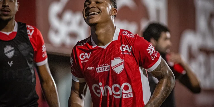 gustavo-paje:-jovem-da-base-vilanovense-marca-em-duas-rodadas-seguidas