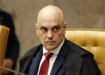 pedidos-de-impeachment-contra-moraes-refletem-o-embate-politico