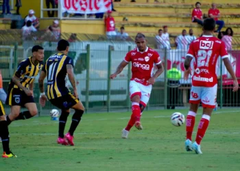 como-a-falta-de-criatividade-ofensiva-colocou-um-fim-na-invencibilidade-do-vila-nova