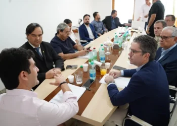 saude-goiana-se-mobiliza-contra-risco-de-colapso-por-insumos-caros-em-meio-ao-tarifaco