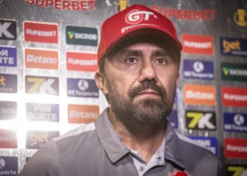 luizinho-lopes-admite-falhas-na-derrota-para-o-volta-redonda