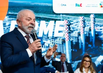 lula-propoe-solucao-civilizada-para-crise-com-os-eua