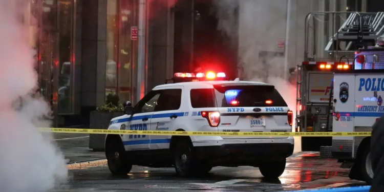 atirador-invade-predio-da-nfl-em-ny-e-mata-cinco-pessoas